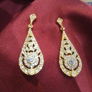 Gold Rhinestone Dangling Earrings